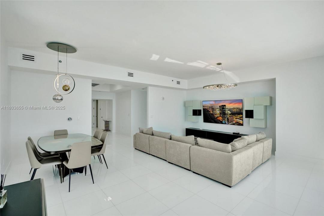 15811 Collins Ave 2701, Sunny Isles Beach, فلوريدا 33160, الولايات المتحدة