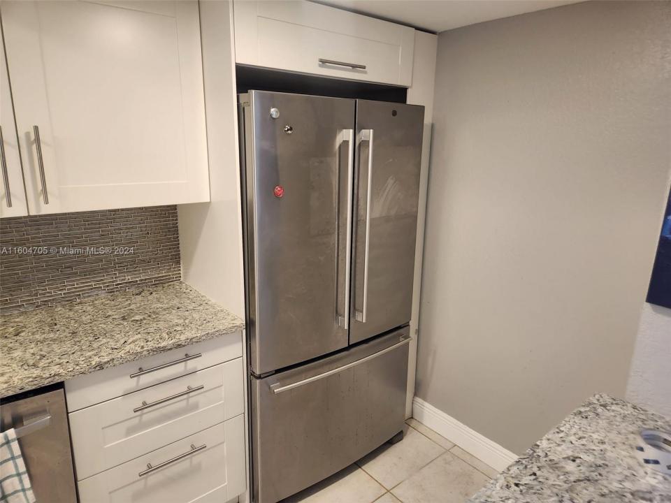 18071 Biscayne Blvd 602, Aventura, فلوريدا 33160, الولايات المتحدة