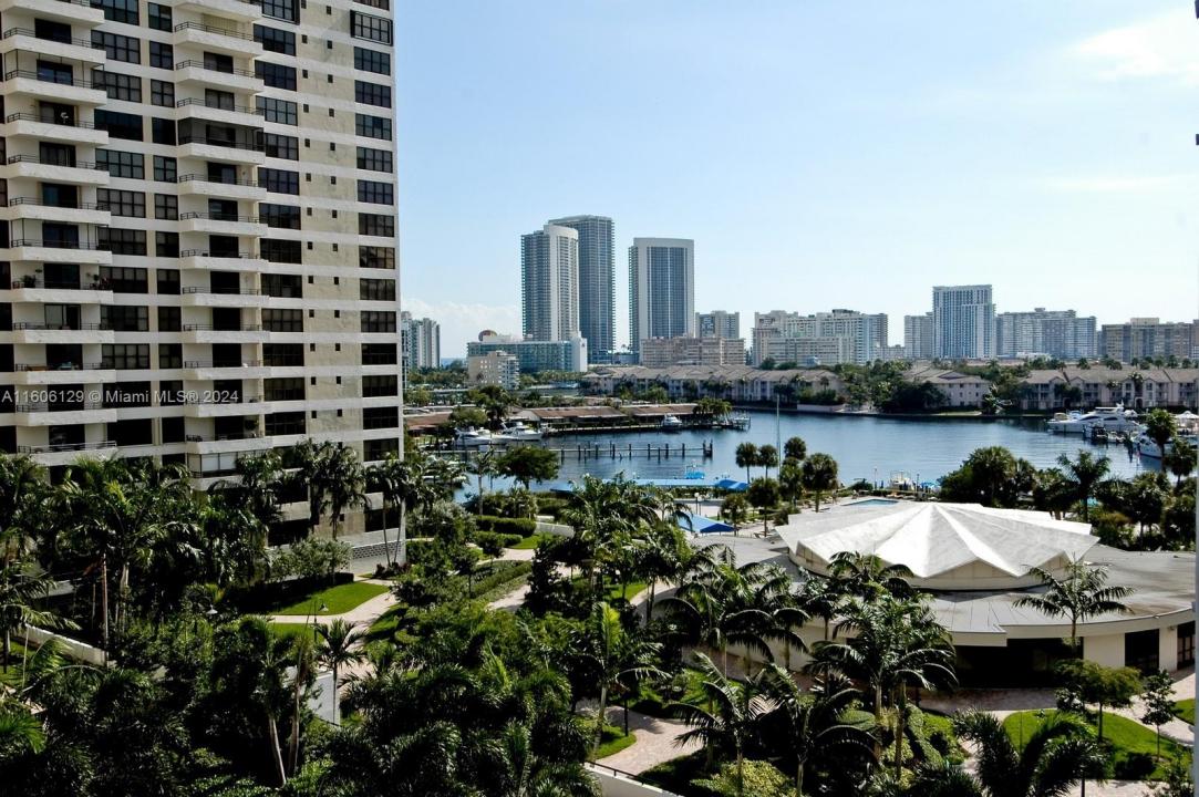 600 Three Islands Blvd 622, Hallandale Beach, Florida 33009, USA