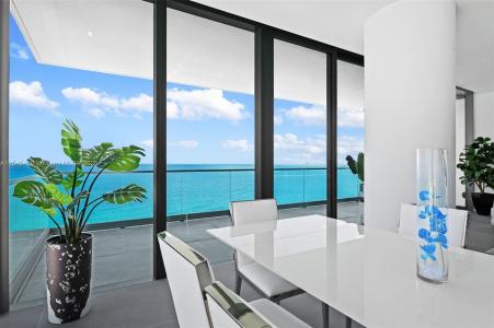2000 S Ocean Dr 25A, Hallandale Beach, Flórida 33009, Estados Unidos