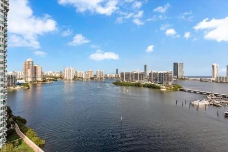 7000 Island Blvd 1607, Aventura, Florida 33160, USA