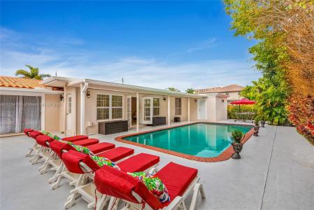 1960 Coral Reef Dr, Lauderdale By The Sea, 佛罗里达州 33062, 美国