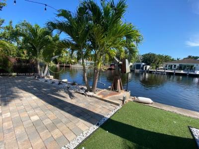 1350 NE 30th St, Oakland Park, Florida 33334, HOA KỲ