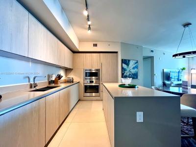 4111 S Ocean Dr 2109, Hollywood, Florida 33019, USA