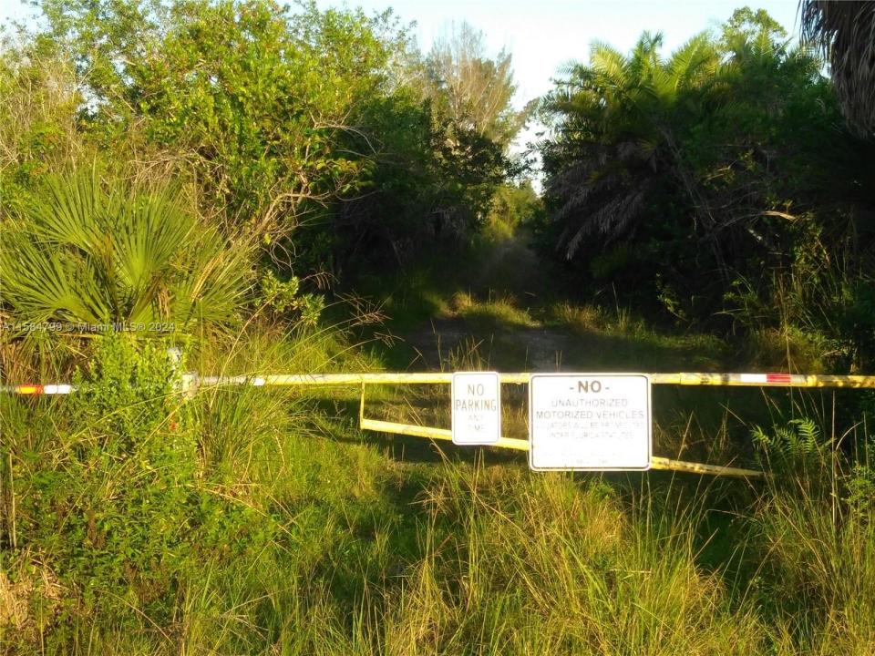 404XX SW 157 Ave, Homestead, Florida 33035, USA