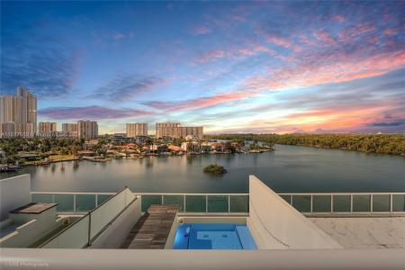 400 Sunny Isles Blvd 704, Sunny Isles Beach, Florida 33160, USA