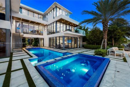 440 Mola Ave, Fort Lauderdale, Florida 33301