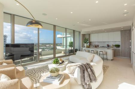 200 Arkona 1102, West Palm Beach, Florida 33401