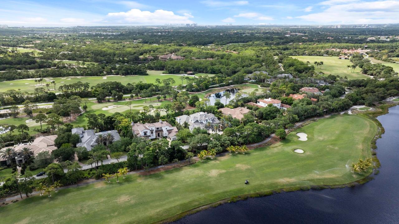 131 W Bears Club Drive, Jupiter, Florida 33477