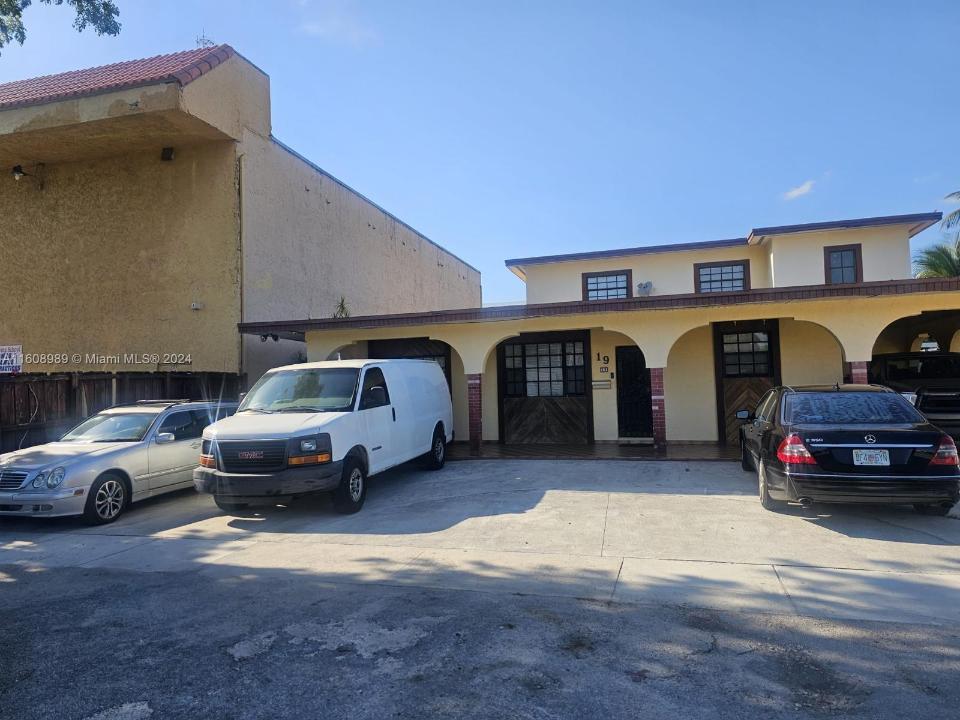19 E 45th St, Hialeah, Florida 33013, Estados Unidos