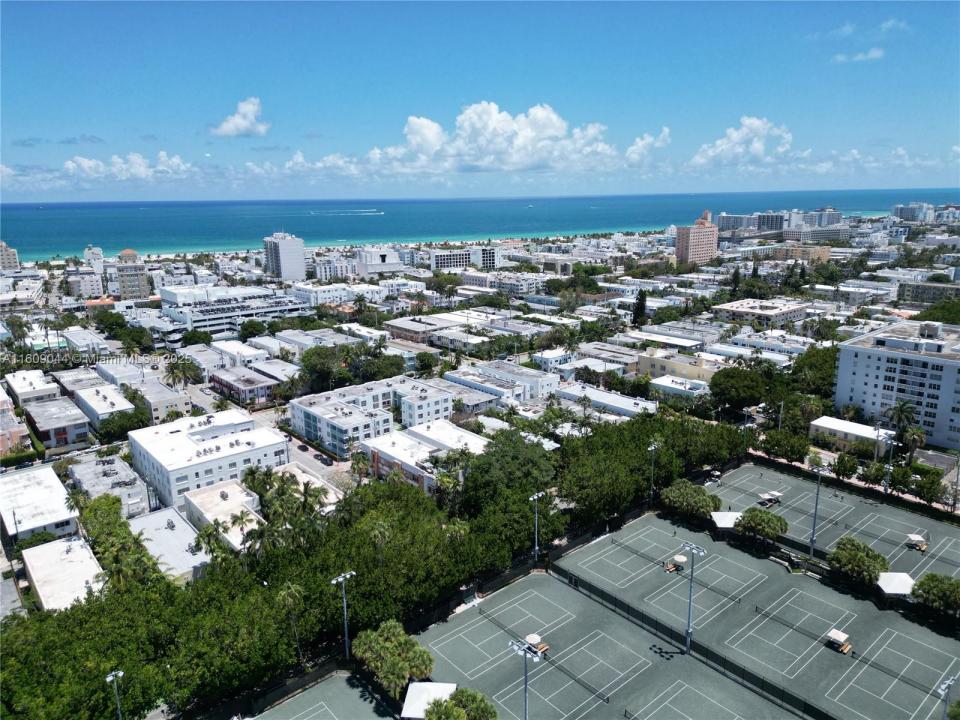 730 12th St 10, Miami Beach, フロリダ 33139, アメリカ合衆国