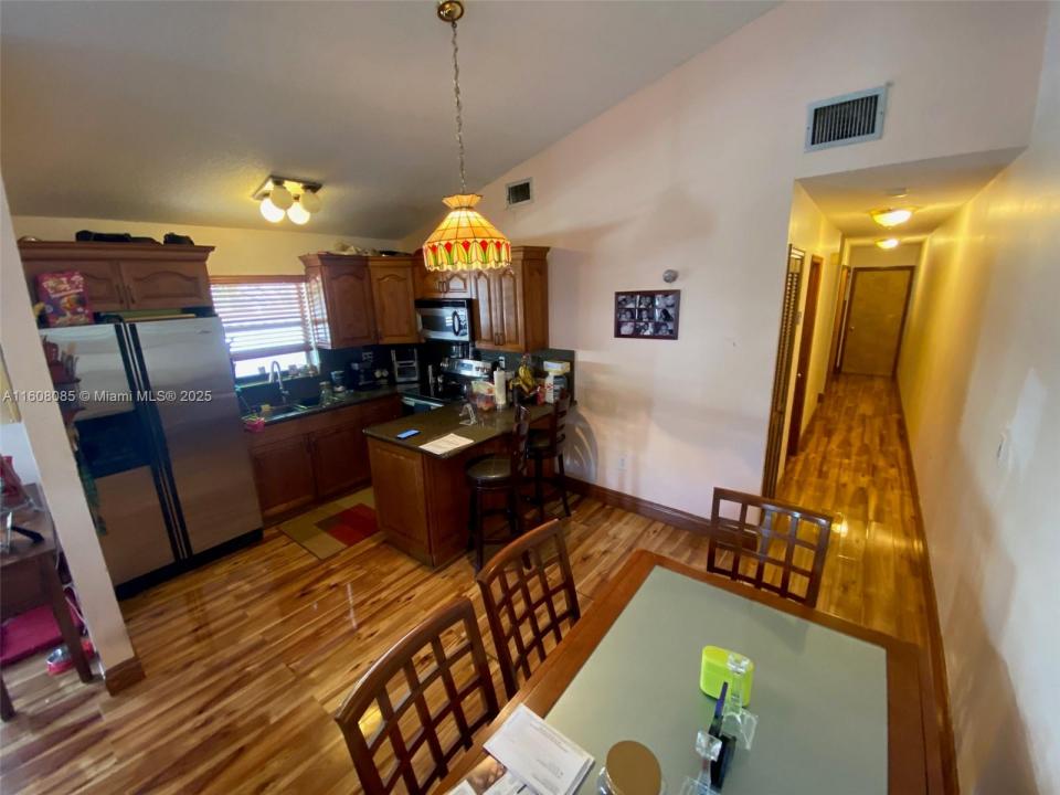 1632 SW 19th Ter, Miami, Флорида 33145, Соединенные Штаты