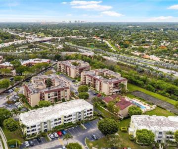 10661 SW 108th Ave 1D, Miami, Florida 33176, USA