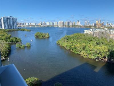 16385 Biscayne Blvd 1418, North Miami Beach, Florida 33160, USA