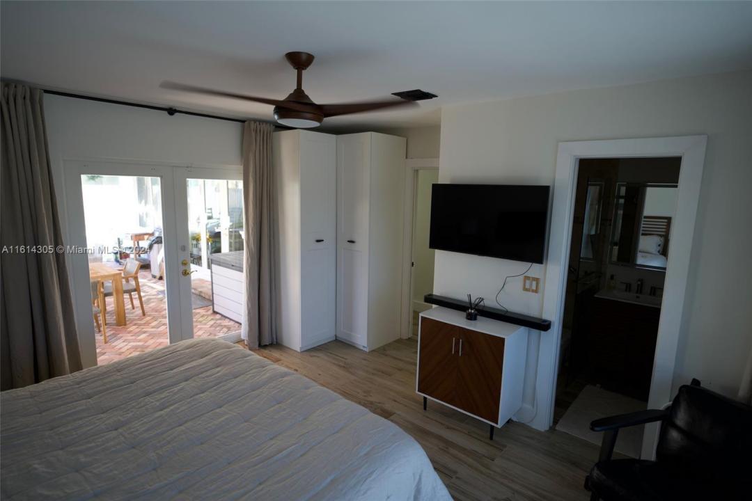 2156 NE 18th Ave, Wilton Manors, Florida 33305