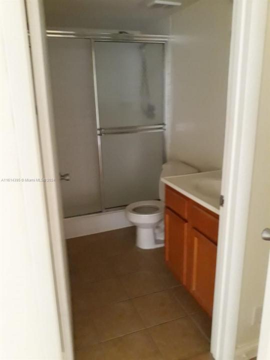 7630 Westwood Dr 324, Tamarac, 佛羅里達州 33321, 美國
