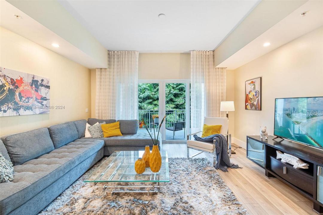 5300 NW 87th Ave 612, Doral, Флорида 33178, Соединенные Штаты