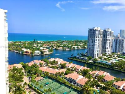 21055 Yacht Club Dr 2710, Aventura, Florida 33180, USA