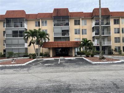 4168 Inverrary Dr 302, Lauderhill, Florida 33319, USA