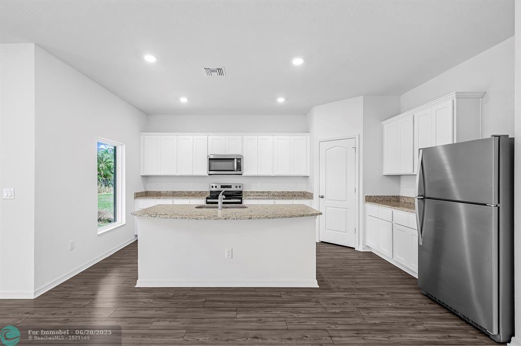 567 SW Dailey Ave, Port St Lucie, Flórida 34953, Estados Unidos