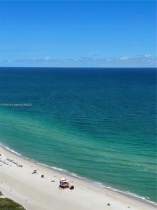 6365 Collins Ave 2610, Miami Beach, Florida 33141, USA