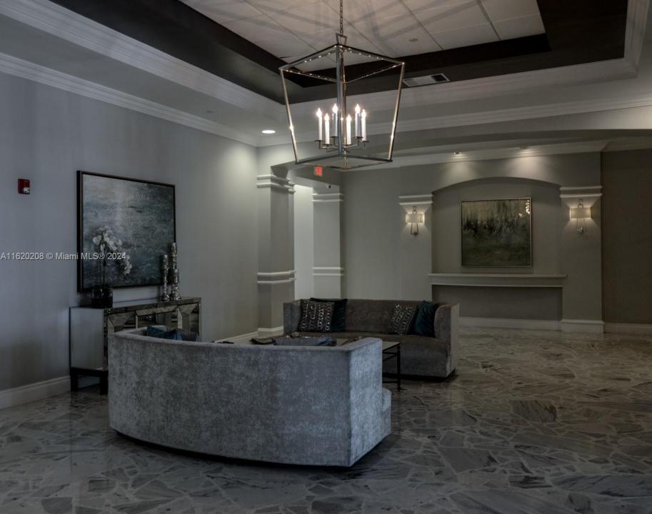 2501 S Ocean Dr 406(AVAILABLE NOW), Hollywood, Florida 33019, Stati Uniti