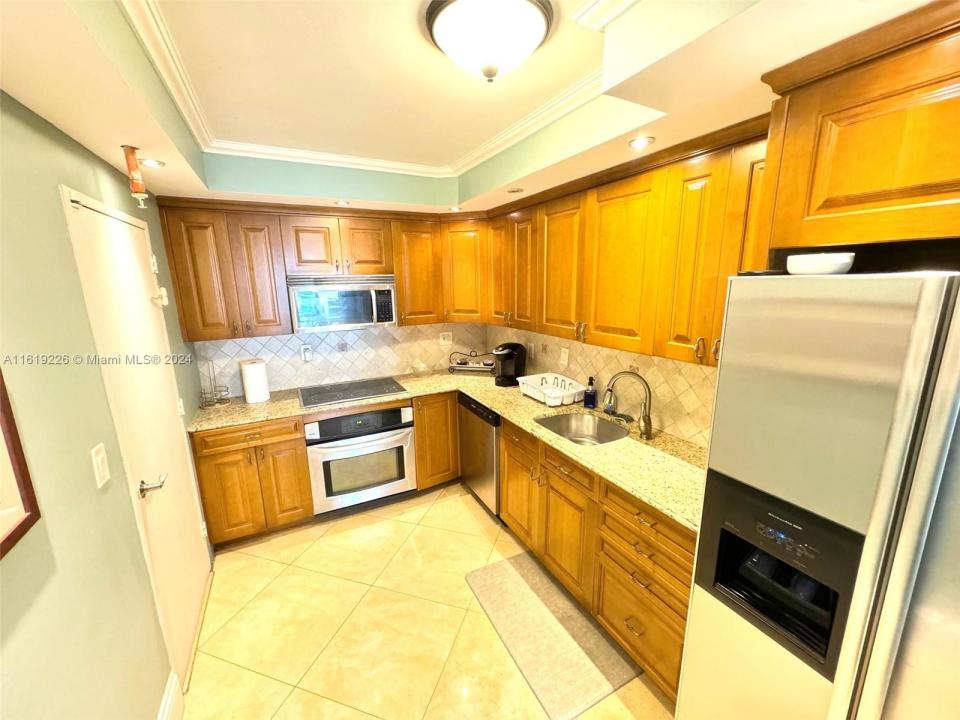 3901 S Ocean Dr 7O, Hollywood, Florida 33019