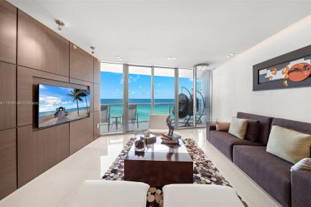 17001 Collins Ave 804, Sunny Isles Beach, Florida 33160, USA