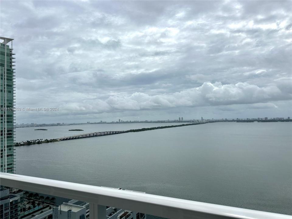 600 NE 27th St 2302, Miami, Florida 33137, Amerika Birleşik Devletleri