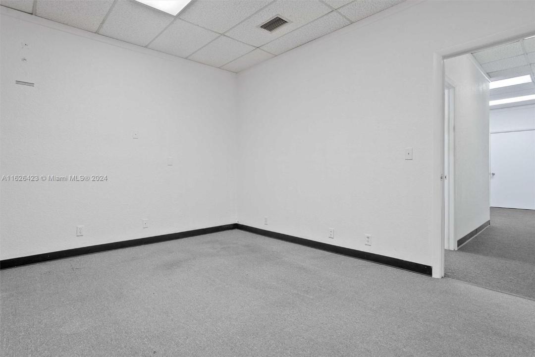 2003 Cypress Creek 102, Fort Lauderdale, 佛羅里達州 33309, 美國