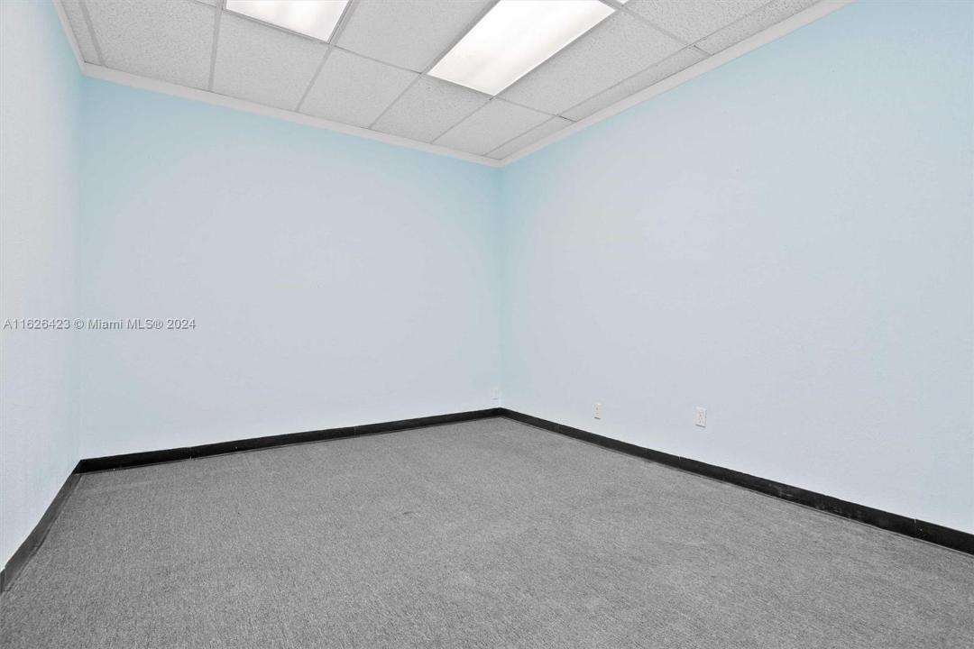 2003 Cypress Creek 102, Fort Lauderdale, 佛羅里達州 33309, 美國
