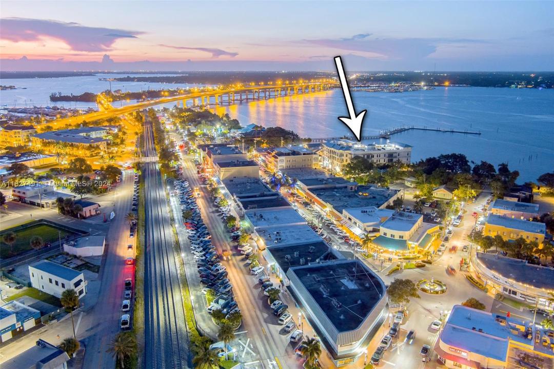41 SW Seminole St 211, Stuart, פלורידה 34994, ארצות הברית של אמריקה 