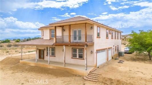 E Avenue T8, Palmdale, California 93552, Estados Unidos