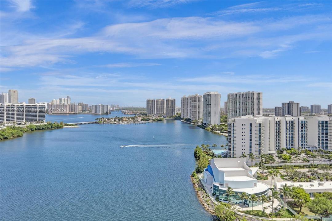 3370 Hidden Bay Dr 2114, Aventura, Flórida 33180, Estados Unidos