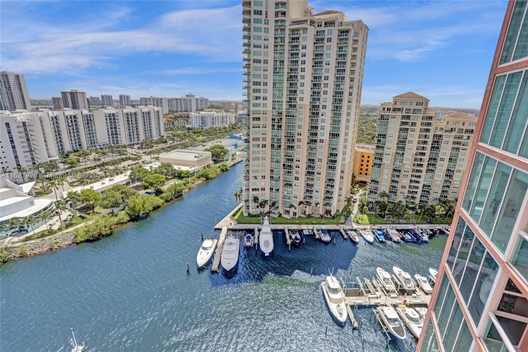 3370 Hidden Bay Dr 2114, Aventura, Flórida 33180, Estados Unidos