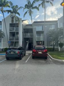 720 SW 111th Ave 307, Pembroke Pines, Florida 33025, USA