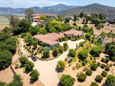 Summit Crest, Escondido, Californie 92025, États-Unis