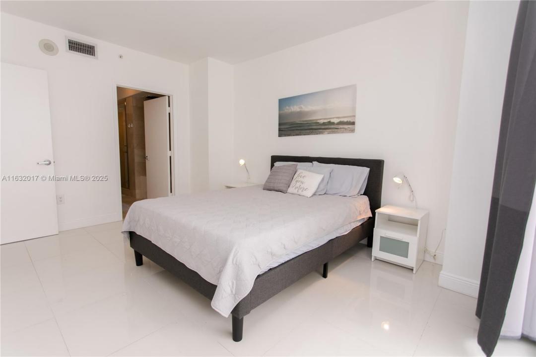 6365 Collins Ave 806, Miami Beach, 佛羅里達州 33141, 美國