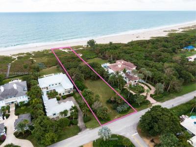 Vero Beach, Florida 32963, USA