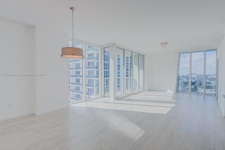 601 NE 27th St 1502, Miami, Florida 33137, USA