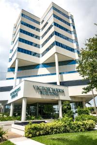 1411 N Flagler Dr 8700, West Palm Beach, Florida 33401, USA