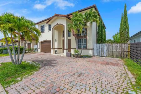 18302 SW 152nd Ct, Miami, Florida 33187, USA