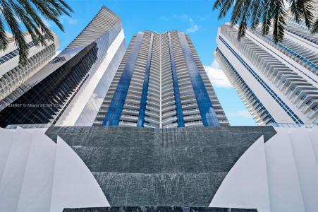 17121 Collins Ave 2108, Sunny Isles Beach, Florida 33160, USA