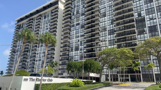 600 NE 36th St 204, Miami, Florida 33137, USA