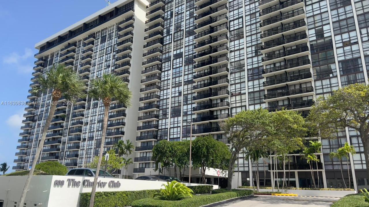 600 NE 36th St 204, Miami, Florida 33137