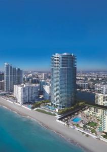 2711 S Ocean Dr 1901, Hollywood, Florida 33019, USA