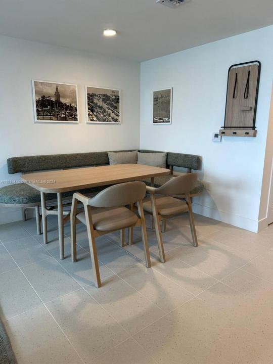 159 NE 6 th Street 3513, Miami, Florida 33132, Estados Unidos