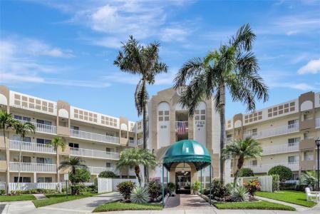 7763 Southampton Ter 213, Tamarac, Florida 33321, USA