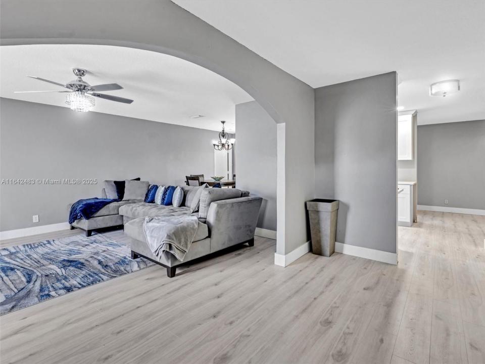 1020 NW 48th Pl, Deerfield Beach, 佛羅里達州 33064, 美國