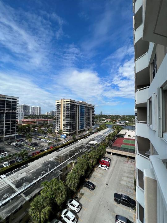1985 S Ocean Dr 8L, Hallandale Beach, فلوريدا 33009, الولايات المتحدة